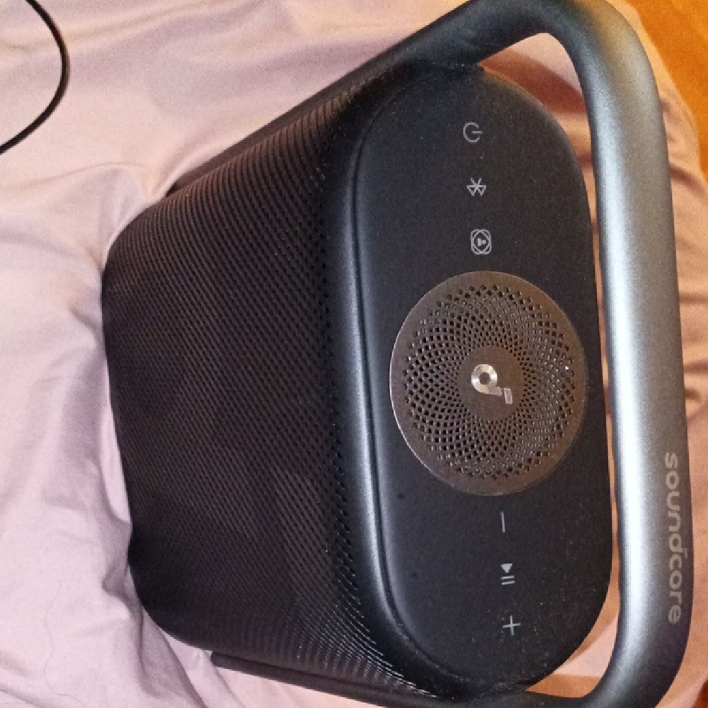 Black Portable Bluetooth Speaker